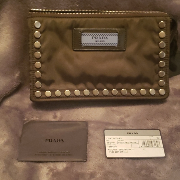 Authentic Prada Etiquette Collection clutch - Picture 1 of 4